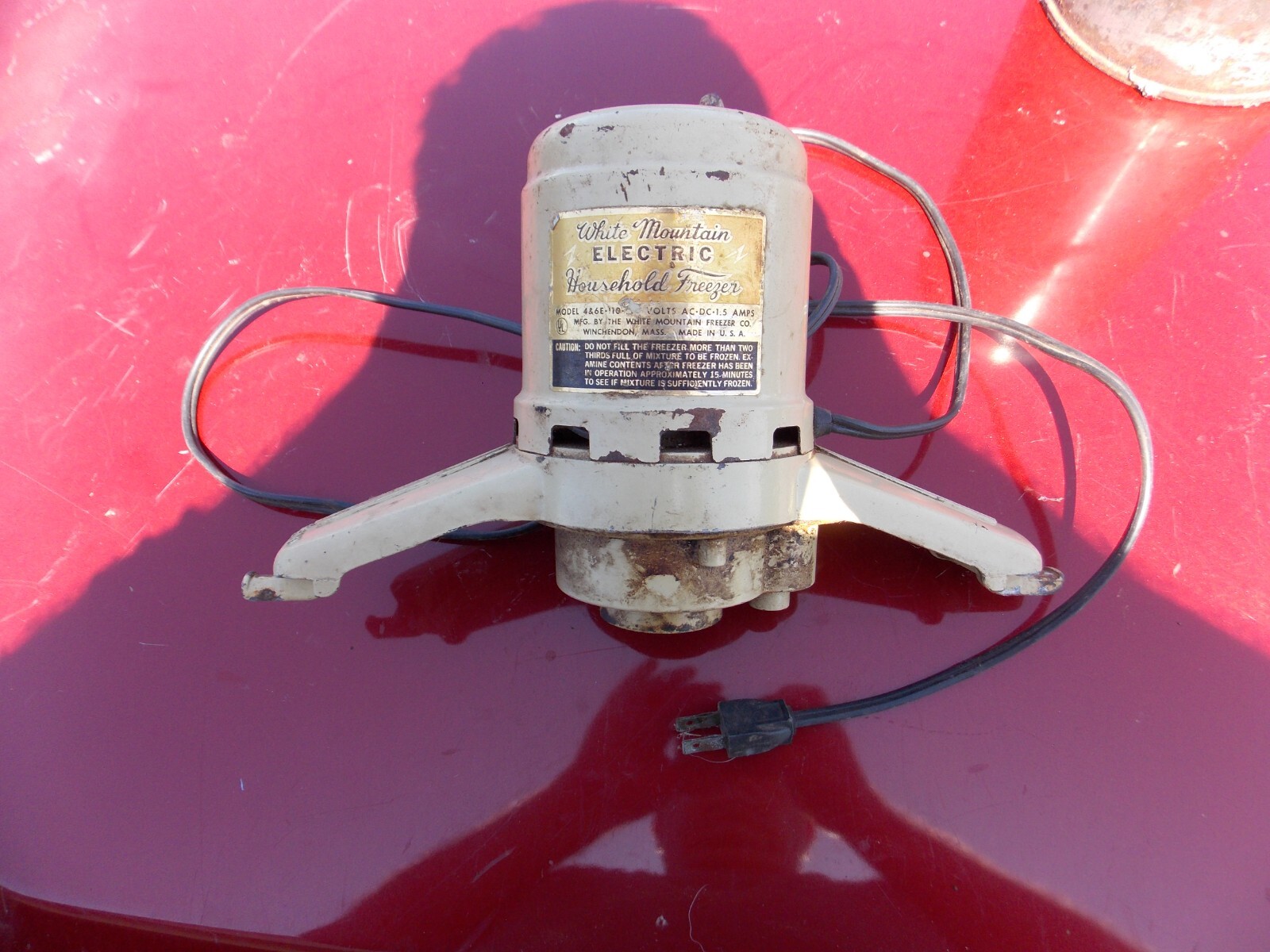 White Mountain Electric Ice Cream Freezer Motor 46 quart WORKS FINE NO