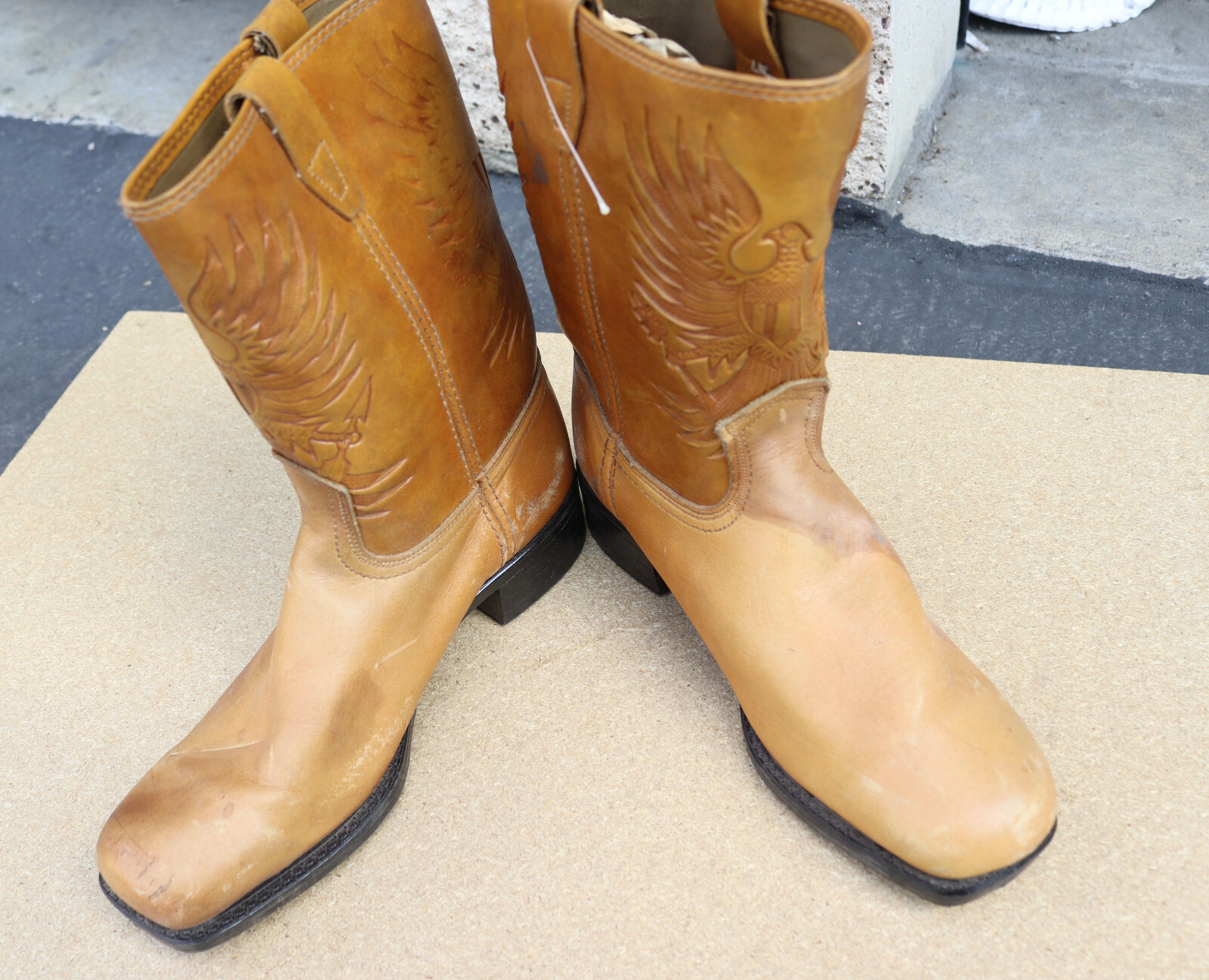 Vintage 70s Mens Boots US Army Embossed Leather Milit… Gem