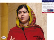 Malala Yousafzai Peace Leader Signed Autograph 8x10 Photo PSA/DNA COA #1