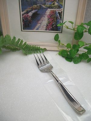 NEW   Mikasa   NATASHA   18/10  Stainless Steel   Cold Meat Serving Fork  