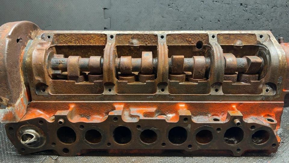 Pontiac Astre 2.3L 4-140 Engine Cylinder Head 1975 OEM Foto 2 de 4