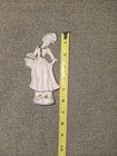 Unmarked Hand Painted White/Gold Porcelain Woman Figurine Japan 1940s 5 in — photo 4