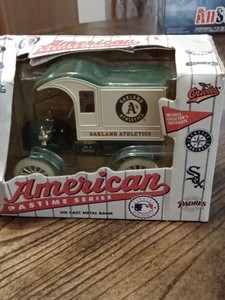 Ford Model A Oakland Athletics Diecast Truck Bank Include Collectors Certificate