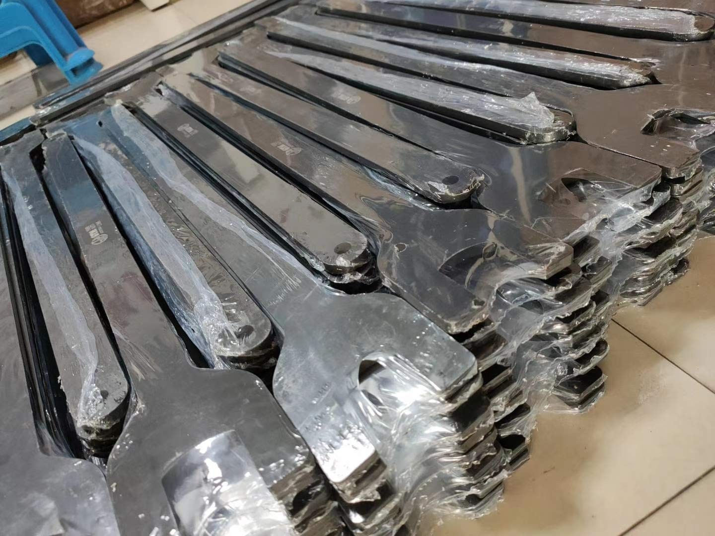 UTMALL 2PCS Viscous Fan Clutch Spanner Wrench Tool Set for Land Rover