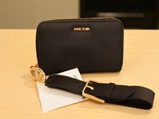 NEW WT WOMEN'S ANNE KLEIN SMALL BLACK PEBBLE LEATHER ZIP AROUND WRISTLET WALLET