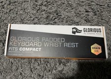 Glorious Padded Slim Stealth Plain Keyboard W...