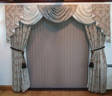 Lovely Swags And Tails lined Curtains, Wooden Pelmet And All Accessories V.G.C.