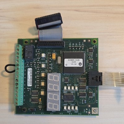 Allen-Bradley Reliance Electric 423805-310A Operator Interface Display Board 