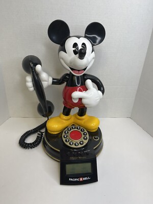 Vintage Disney Mickey Mouse Animated Talking Telephone W/ Caller
