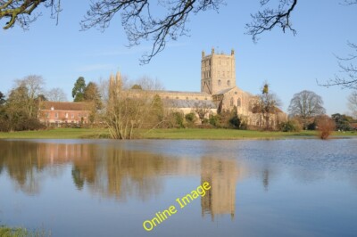 Photo 6x4 Tewkesbury Abbey Tewkesbury Abbey is often featured in news rep c2014