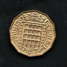 1967 Threepence Coin Queen Elizabeth II Great Britain UK Vintage Uncirculated