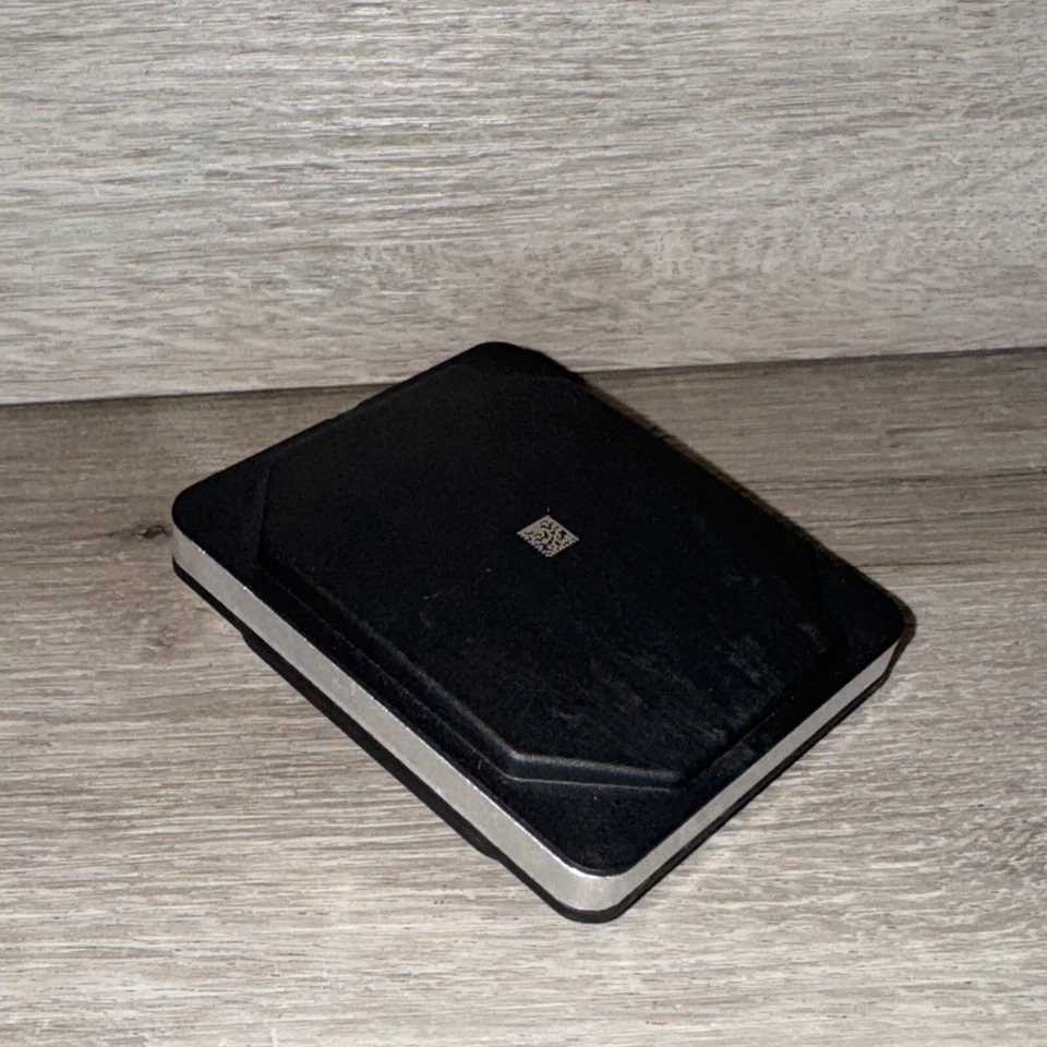 2021-2023 Volkswagen ID.4 Front Distance Radar Module W/Bracket OEM 1EA 907 572H - Imagem 4 de 4