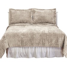 3-Pc. Everyday Lightweight Velvet Plush Quilt Set, Beige, King
