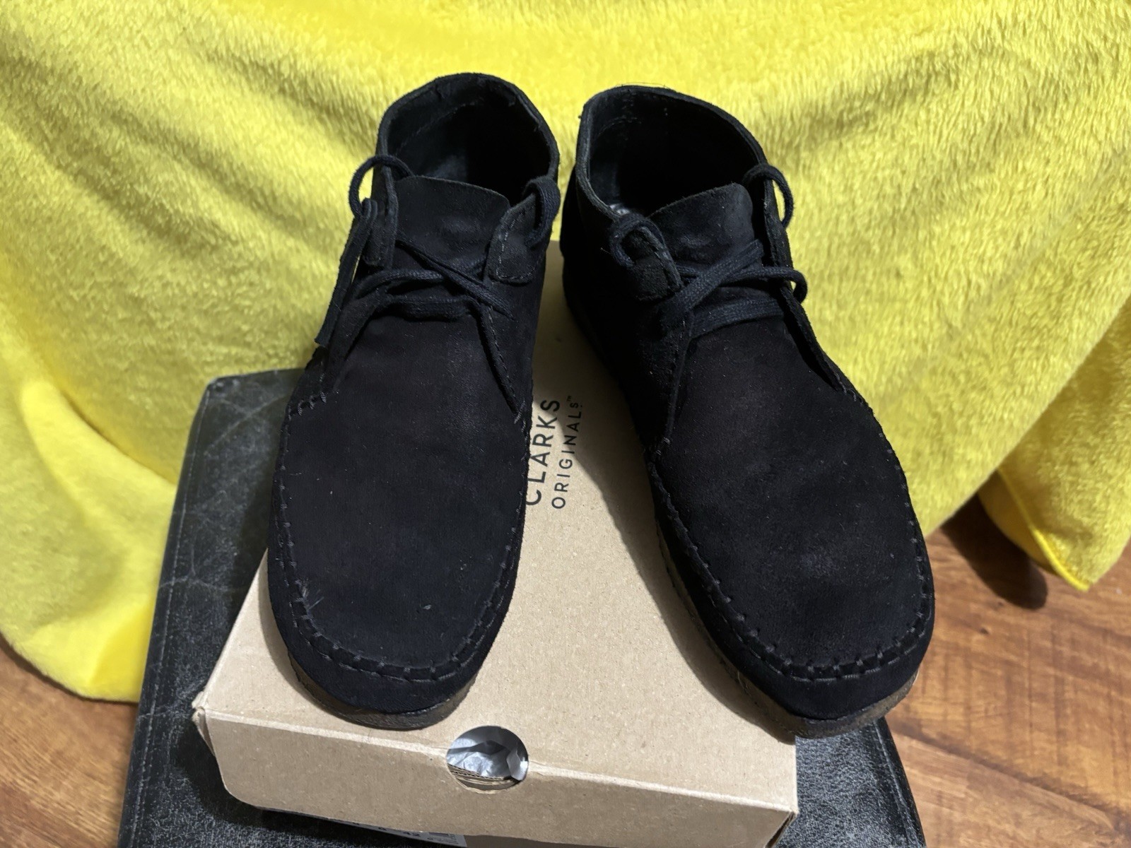 Clarks Originals Weaver Boot Black Suede Men’s Size 8 image 3
