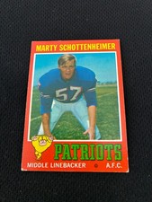 MARTY SCHOTTENHEIMER ROOKIE 1971 TOPPS  PATRIOTS VINTAGE #3 FOOTBALL CARD. rookie card picture