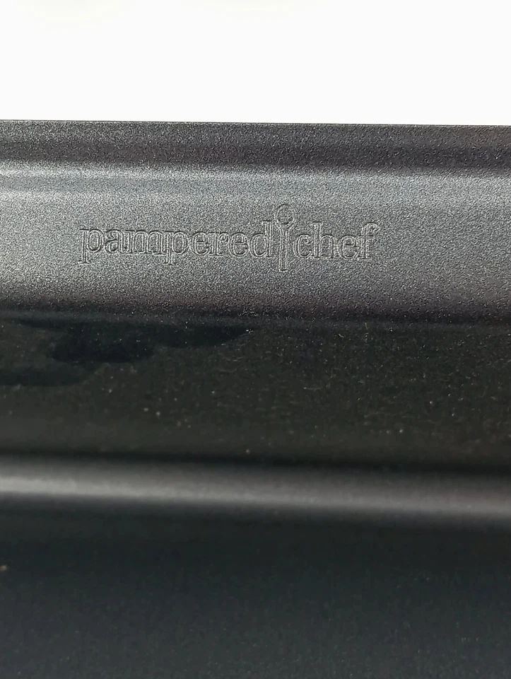 PAMPERED CHEF Backblech Grau 30cm Breite Backform Wellenform Modell 18J - Bild 2 von 3