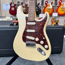 Guitare électrique Fender USA American deluxe Stratocaster Instruments de mus...