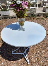 table ou géridon pour jardin en fer forgé 3 pieds début 1900 haut 68 diam 82 cm