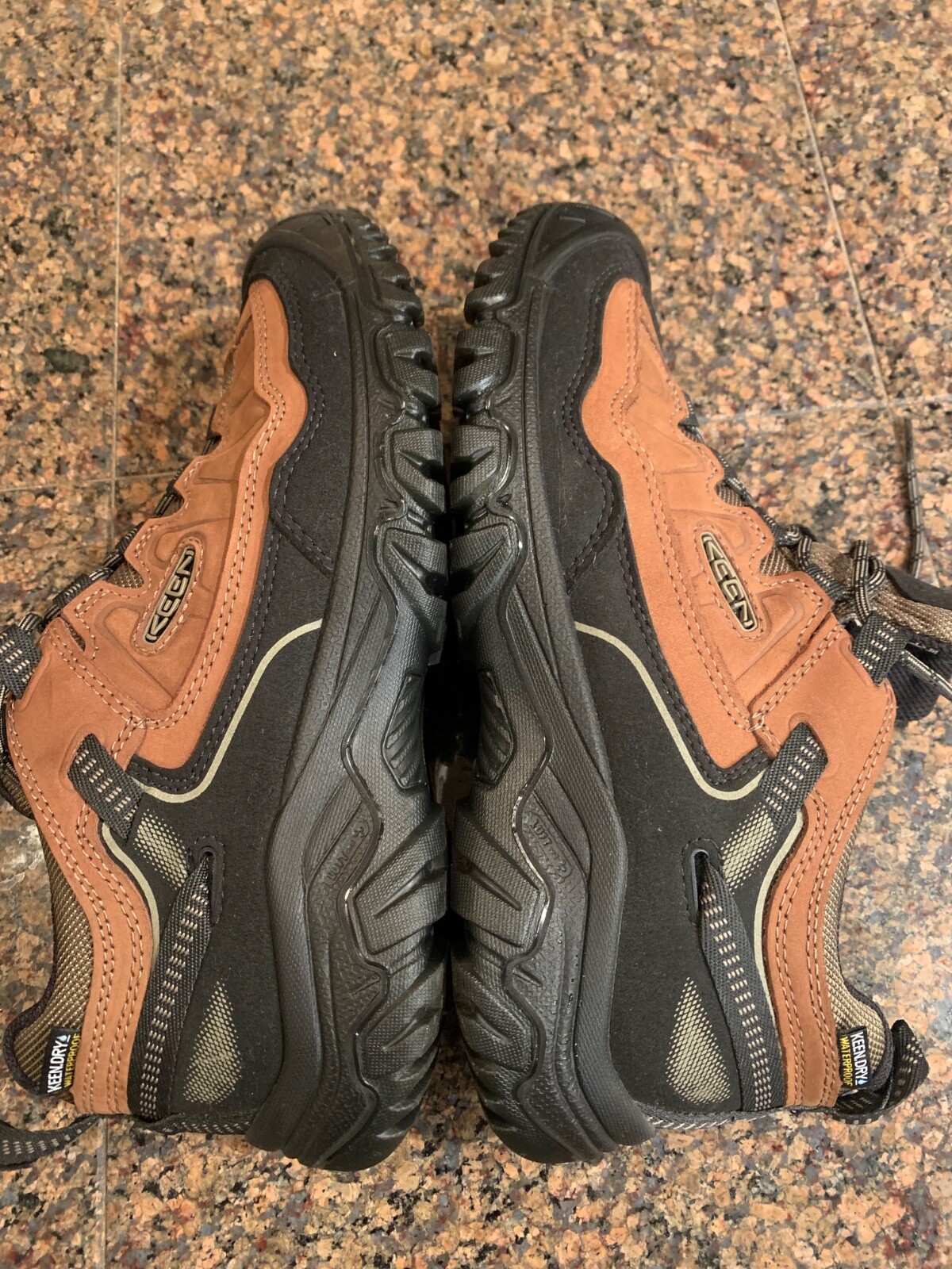 Scarpa da trekking KEEN uomo Targhee 4 bassa altezza resistente comoda impermeabile