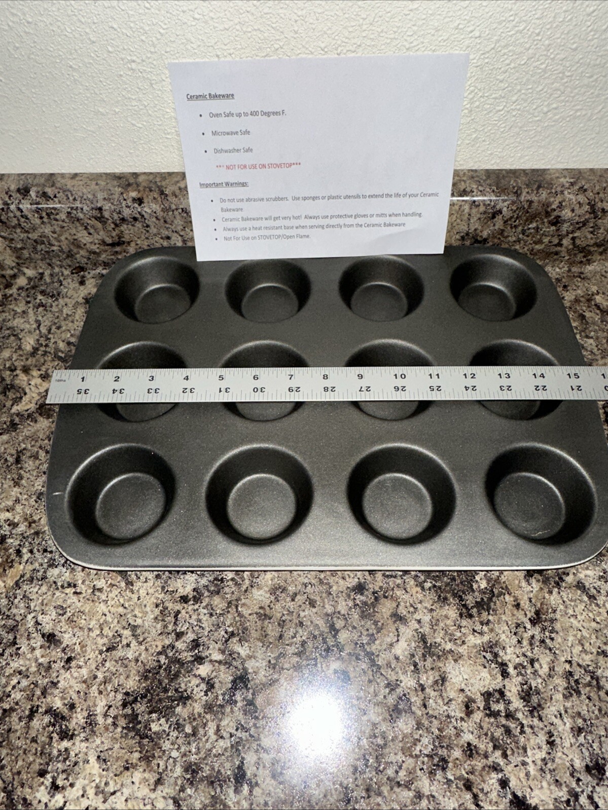 Parini Stoneware Muffin Cupcake Pan 12 Cup Stone Stoneware NEW