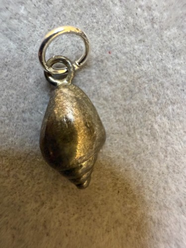Vintage Seashell Hinduism Religious Sterling Silver Spiral Charm Pendant 4947