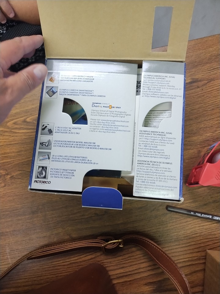 Olympus D550 Zoom Camedia Digital Camera 3.0 Pixel eBay