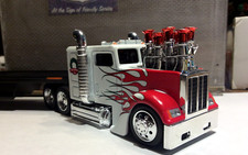 Muscle Machines Santa Honk N Haulers - Tractor Trailer Flat Bed Hauler Muscle Machines Santa Honk N Haulers - Tractor Trailer Flat Bed Hauler