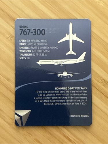 Delta Air Lines Trading Card Boeing 767-300 - Picture 2 of 2