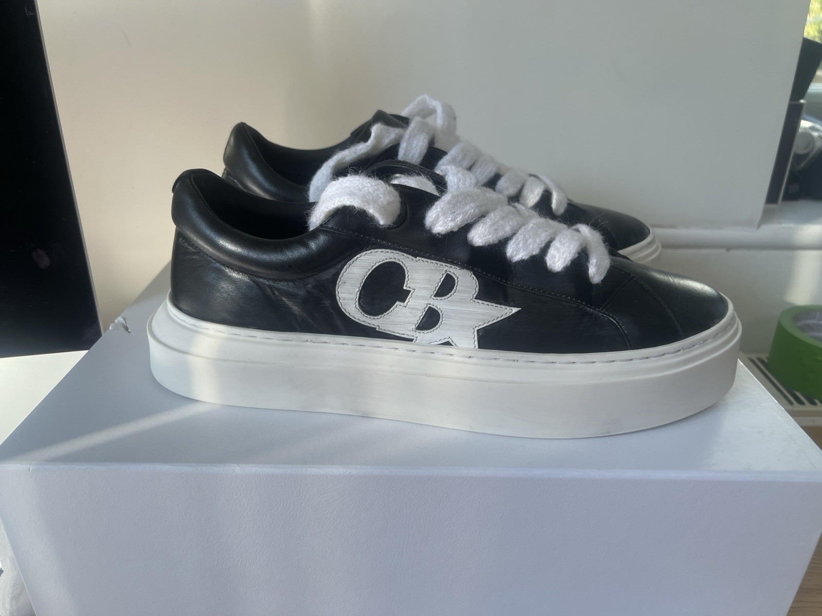 Men’s Cole Buxton Trainers Black and White Uk Size 8.5 Worn Once image 2