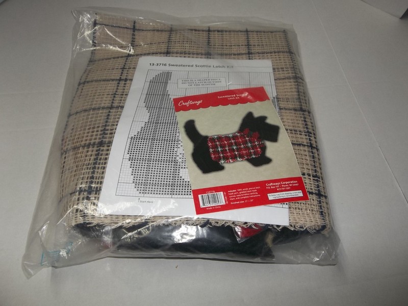 Craftways Latch Rug Kit Sweatered Scottie 27x20” 133716