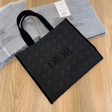 DIOR BEAUTY Exclusive Lace Mesh Tote Summer Beach Black Cannage Design new bag