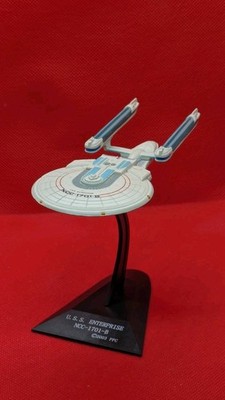 Star Trek  U.S.S. Enterprise NCC-1701-B (2003 Furuta)