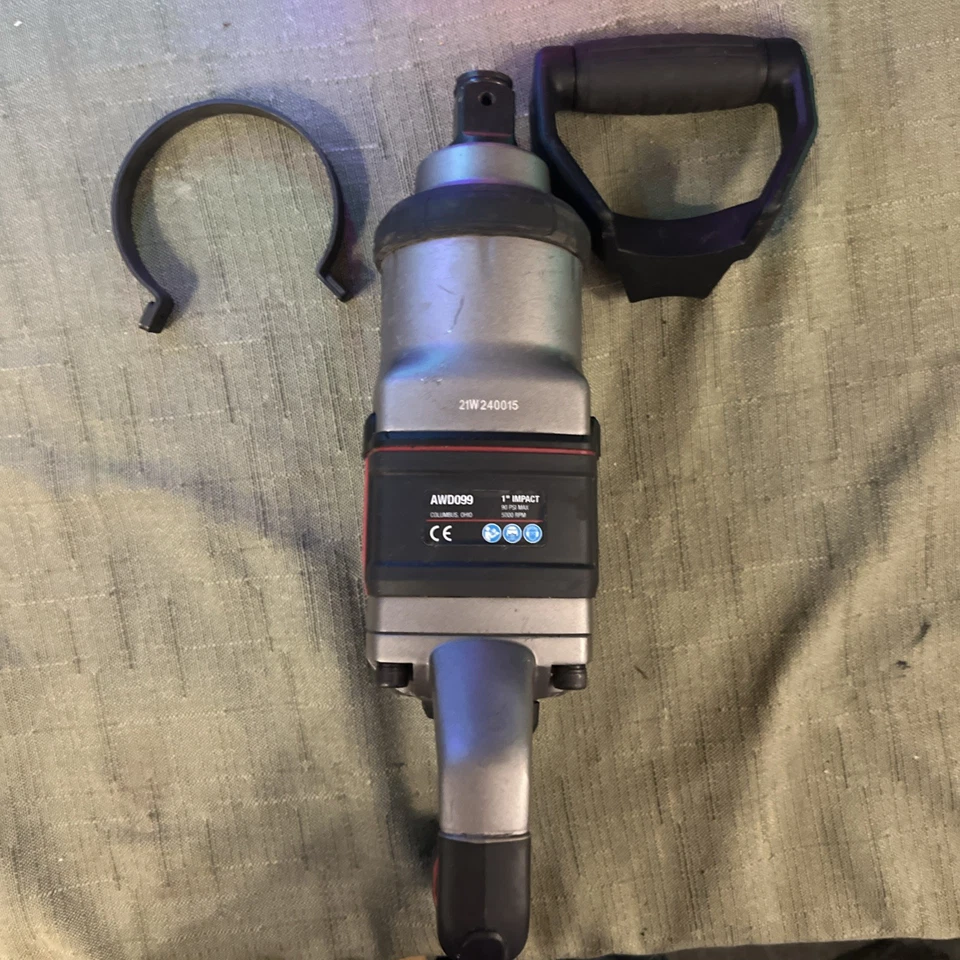 Mac Tools 1" Drive D-Handle Air Impact Wrench w/Flush Anvil - Image 3 of 4