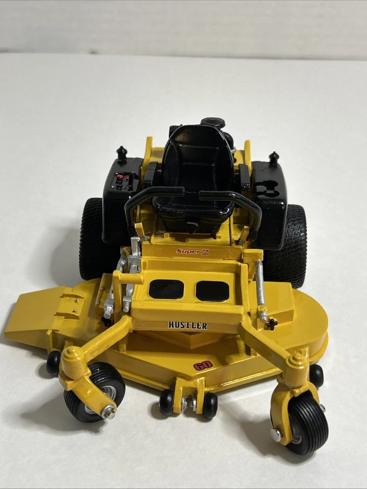 Hustler Super Z Toy 1:16 Scale Resin Replica -Exmark -grasshopper -scag RARE - Image 2 of 4