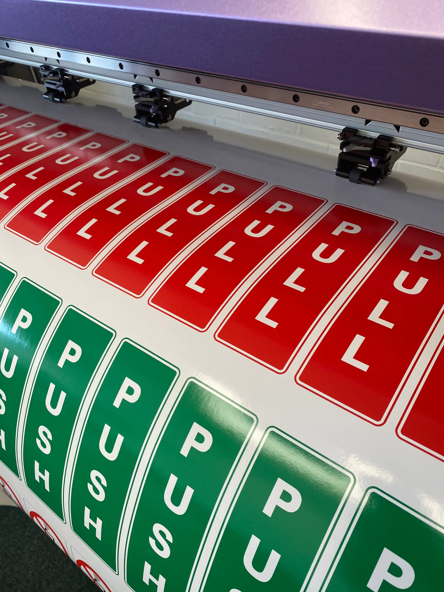 Mimportaunasega – Adesivo Prespaziato – Adesivi Su Misura - Foto 10