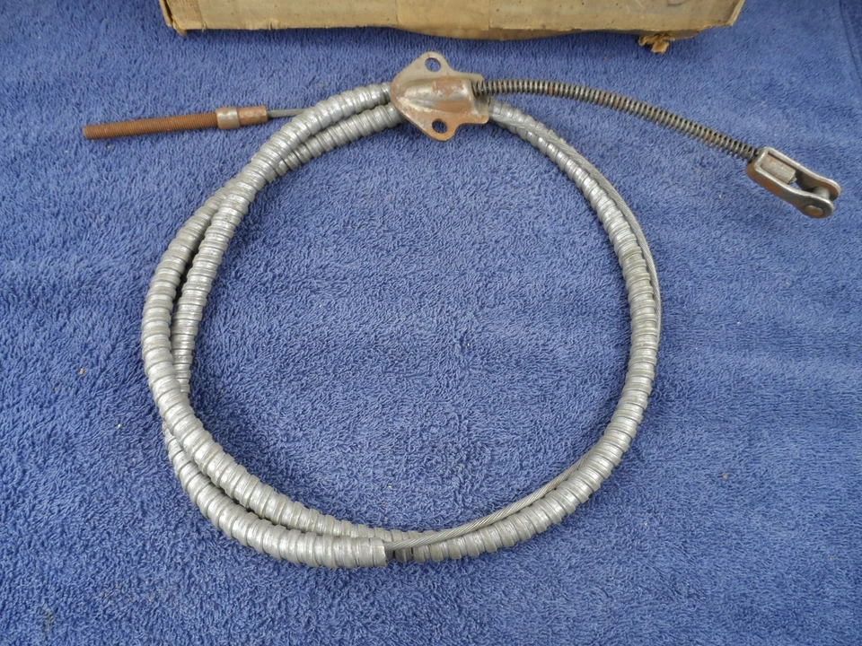 Cabo de freio traseiro 1940 Hudson Super 6 Eight DeLuxe 8 Series parque de emergência 160151 - Imagem 2 de 4