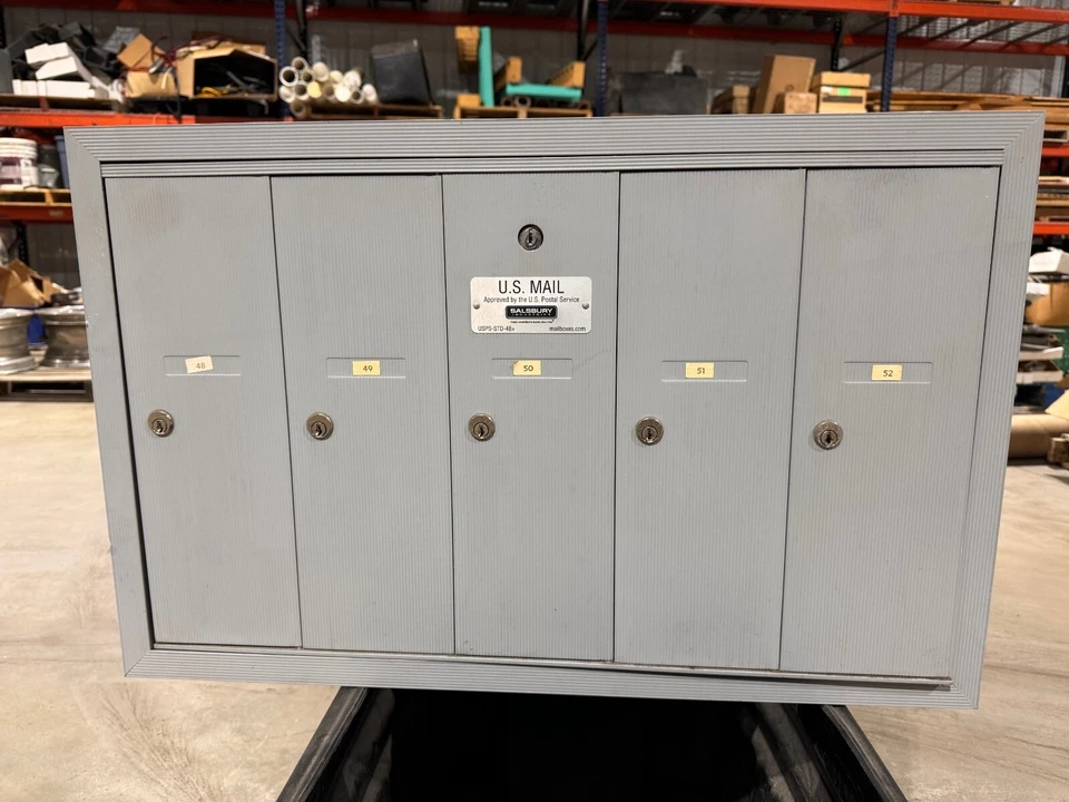 Salsbury Industries 3507ASU Mailbox - Gray - Image 2 of 2