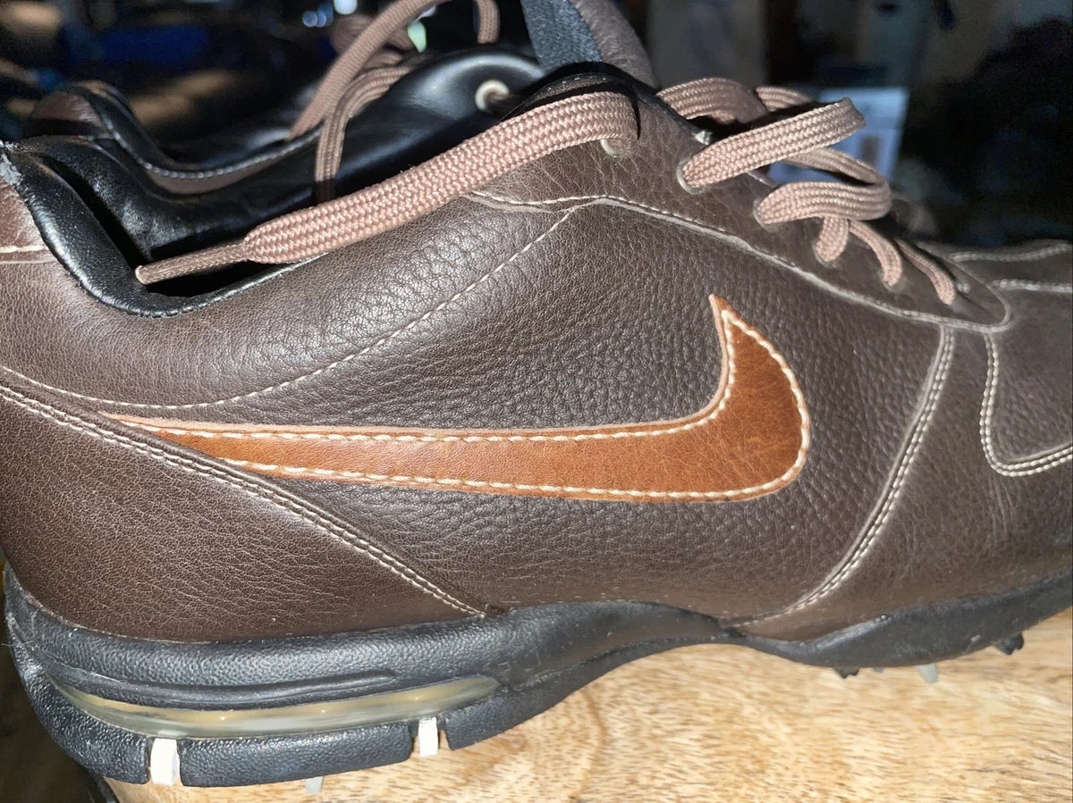 Nike sport performance golf hotsell shoes