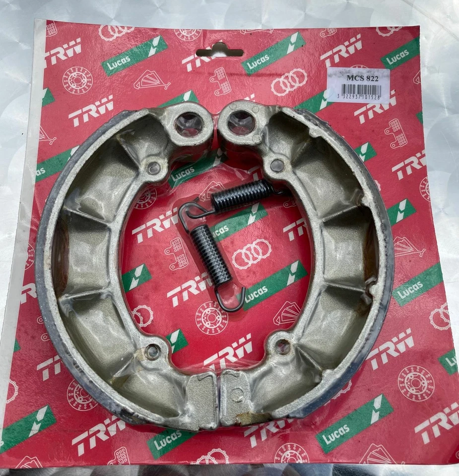 Plaquettes de Frein Arrière MCS 822 TRW Pour Honda VF750C VT750C - Photo 1/4