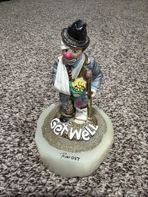 RON LEE Vintage  89  Get Well'' Clown, Hand Painted, Onyx base #402 signed