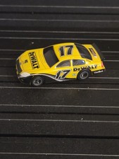 Life-Like Ford Fusion Matt Kenseth DeWalt 17 NASCAR Slot CAR LL
