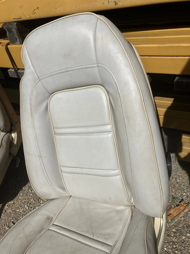 Par 1976 1977 1973 74 75 Buick Century/Pontiac Firebird? asientos cubo con lumbar Foto 4 de 4