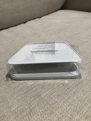 NIB.Amazon Echo Show 8 2nd Generation Adjustable Stand Tilt White - Picture 8 of 11
