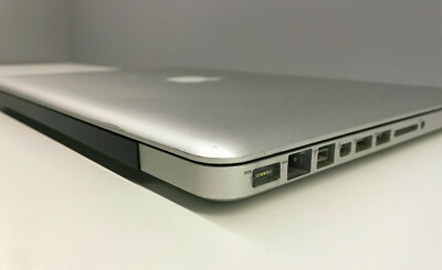 Apple MacBook Pro 13.3