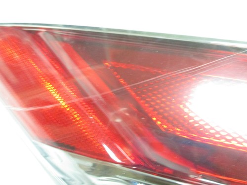 Crack 14-16 Toyota Highlander Halogen Tail Light for Left Hand LH - Picture 3 of 7