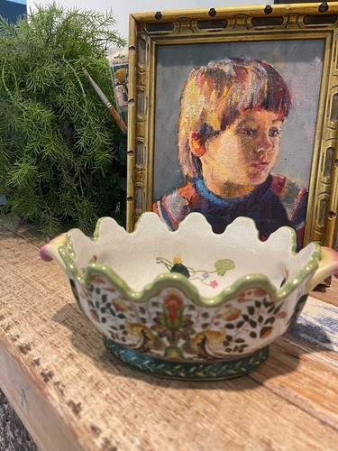 Vintage Chinese Porcelain Bowl Scalloped Edged with Handles - Picture 12 of 20