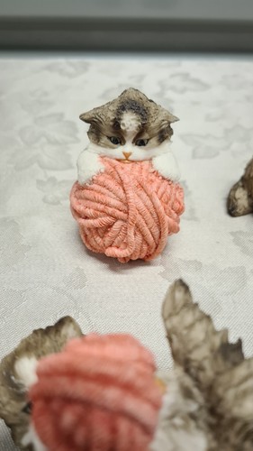 Vintage Cats Set Of 4 Artefice Ottanta Figurine Italian Handmade - Picture 4 of 9