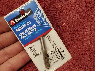 Amana 45208 Carb. Tip. Straight Plunge High Prod. 1/4'' D x 3/4'' CH x 1/4'' Shank
