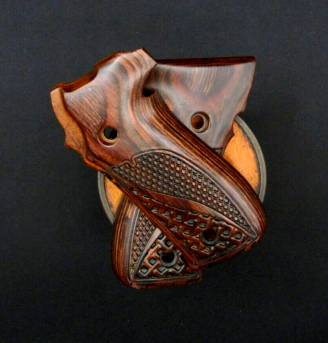Sig Sauer P226D Custom Altamont Walnut grips Dragonscales and Gatorback ...