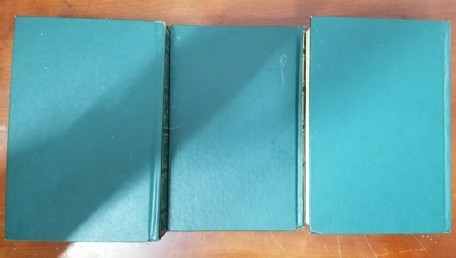 International Collector's Library - 3 Book Lot - Picture 4 of 4